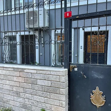 Ozcans Pera Flats 10 Daire İstanbul